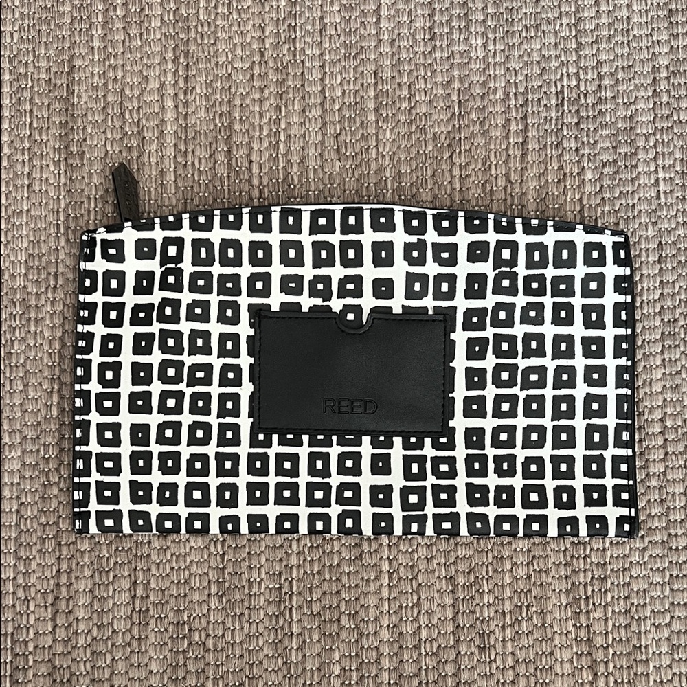 REED Atlantique Large Black and White drawn Squares Pouch